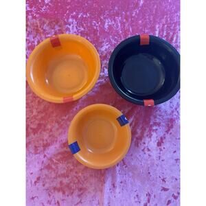 New Lot of 7 Orange Black Bowls Plastic Party Halloween Spooky NWT